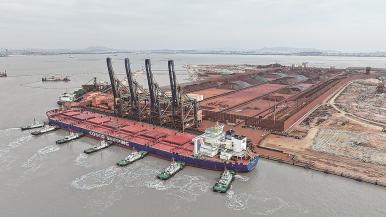 莆田羅嶼港迎來第50艘40萬噸級巨輪