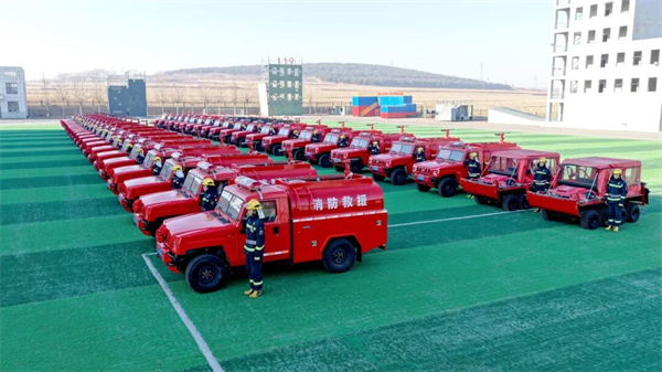 阜新市舉辦政府專職消防隊車輛集中配發儀式_fororder_阜新消防2