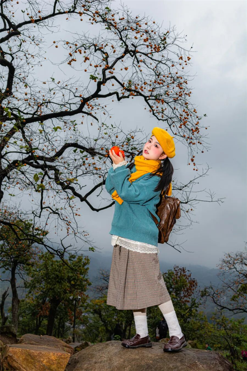 【圖集】湖北羅田:水上紅葉映蒼穹 柿裏牧歌話鄉愁