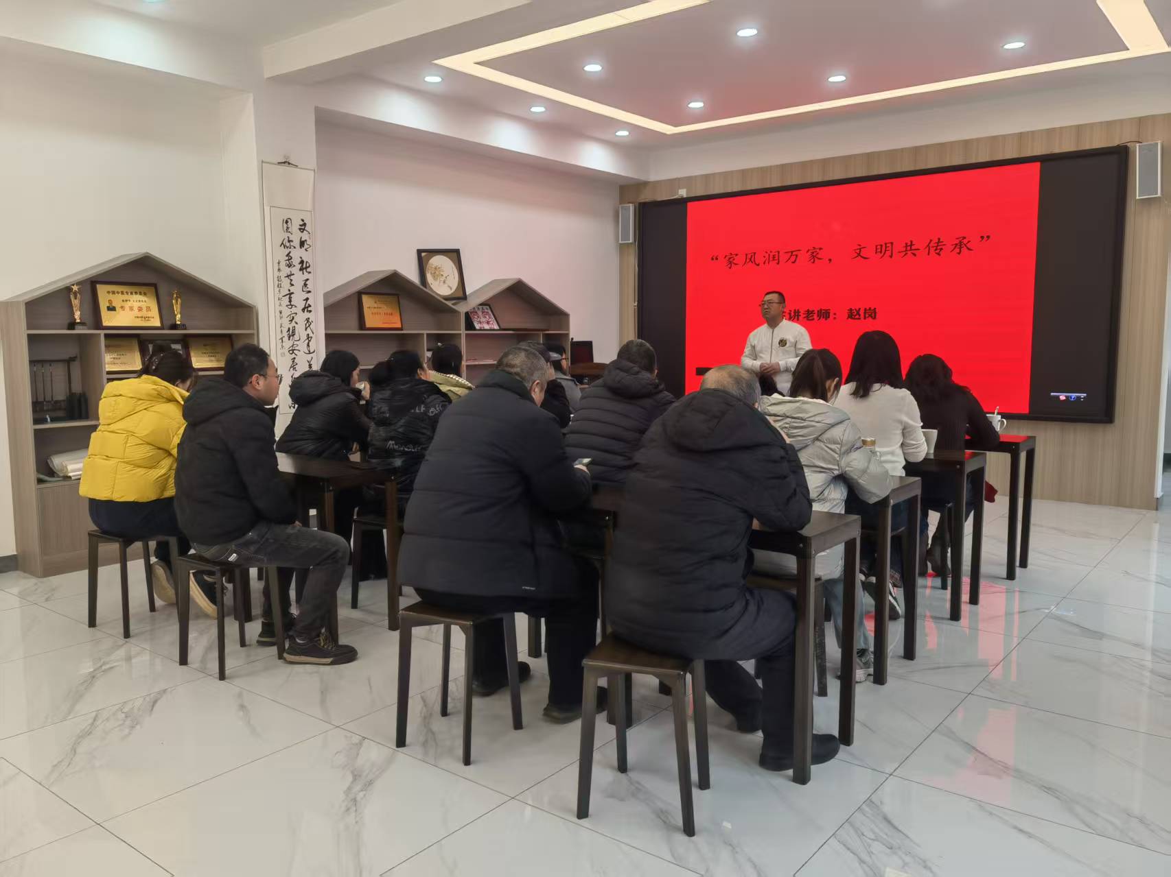 赤城：社会工作凝聚民心激发信心_fororder_M_1763359704670398045